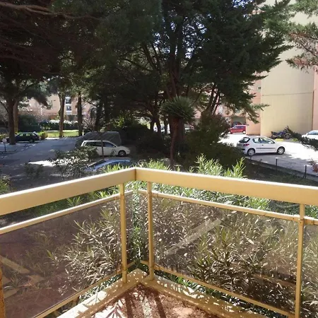 アパート T2 Avec Grande Terrasse, Proche Port, Plages Et Commerces, Parking Inclus - Fr-1-335-178 *